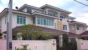 2.5 Storey Semi-D,(Type 2): Front